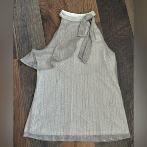 White House Black Market
Sleeveless Blouse Top Shiny Glitter Beige Bow Collar M